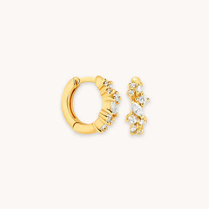 ピアス ハギー クラスター クリスタル | ホワイトゴールド
